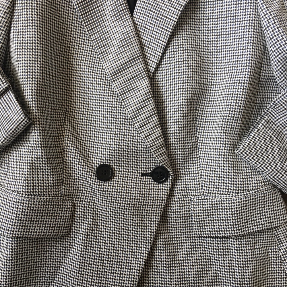 Tahari Candra Double-Breasted Houndstooth Blazer - Picture 5 of 7